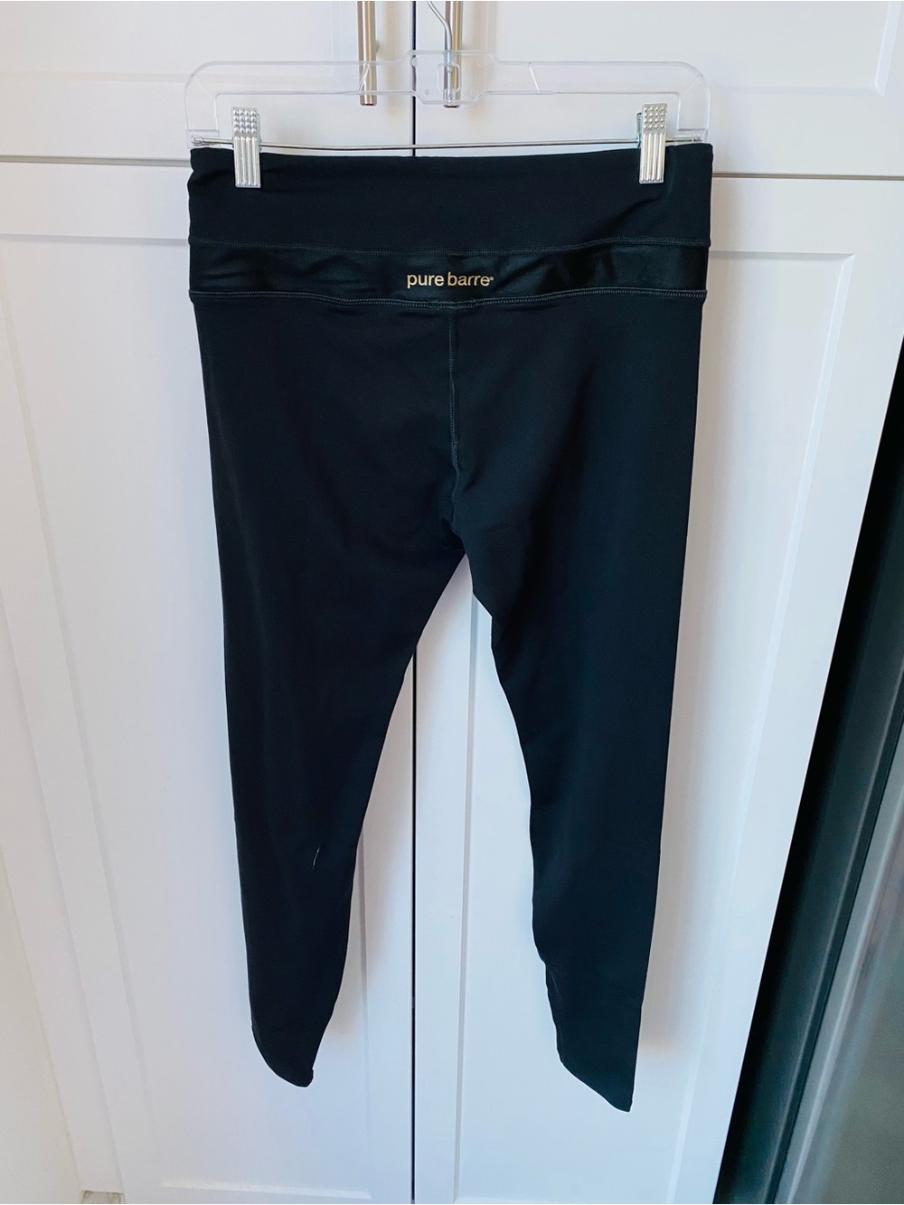 Pure Barre women’s medium black leggings
